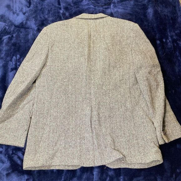 Vintage Dawahares Tweed 2 Button Sportscoat, size 43R, 3 Turtleshell Arm Buttons - Picture 3 of 6
